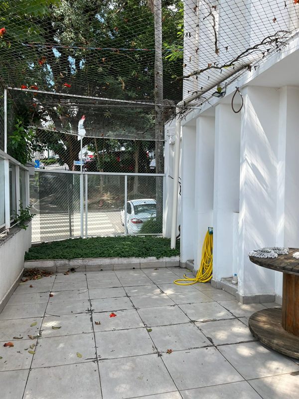 Área de recreação da Clínica Veterinária São CãoMilo